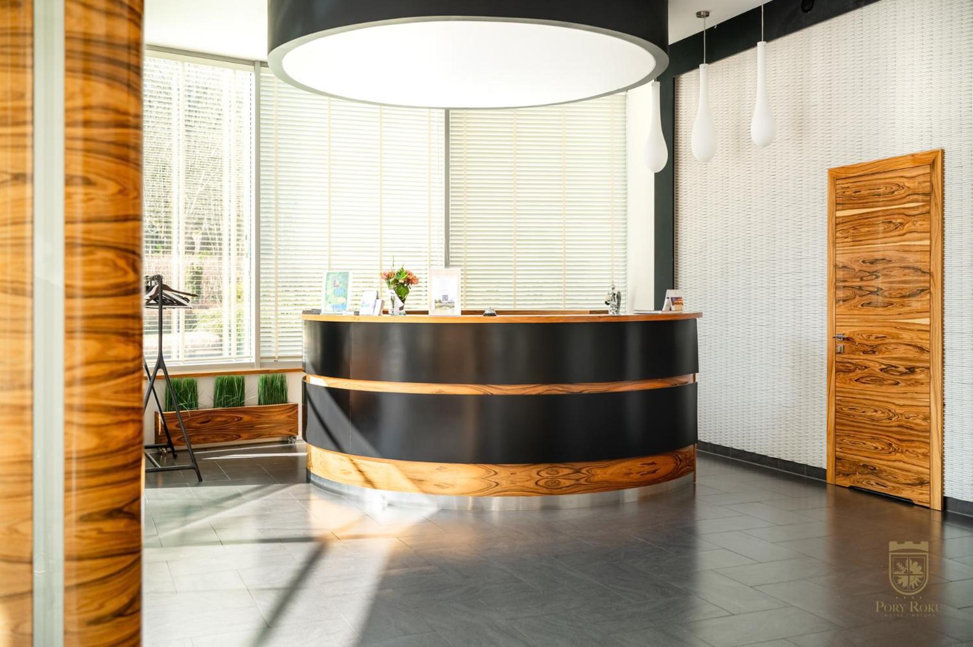 Hotel Pory Roku Czysteblota Exteriér fotografie